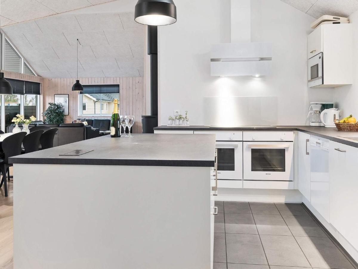 18 Person Holiday Home In Hasselberg Kappeln Luaran gambar